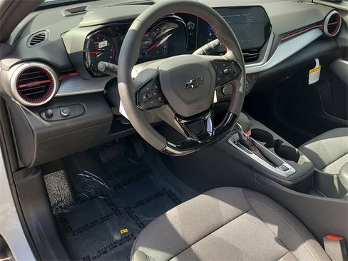 New 2026 Chevrolet Trax RS image 15