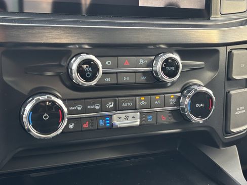 New 2026 Ford F250 Lariat w/ Chrome Package image 22