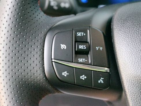 Used 2025 Ford Escape ST-Line AWD/4WD image 15