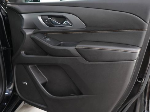 Used 2018 Chevrolet Traverse Premier AWD/4WD image 10