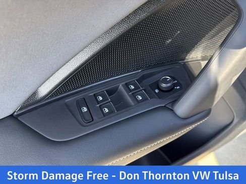 New 2026 Volkswagen Tiguan SE FWD image 10
