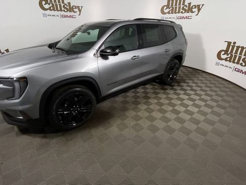 Used 2026 GMC Acadia Elevation w/ Black Edition image 4