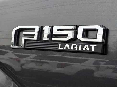 Used 2019 Ford F150 Lariat image 29