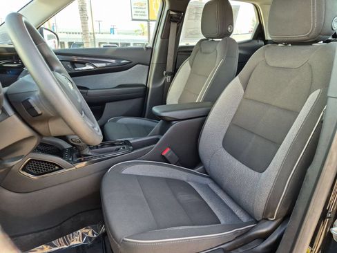 Used 2024 Chevrolet TrailBlazer LS FWD image 21