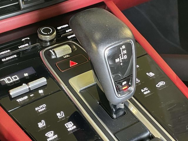 Used 2023 Porsche Cayenne S AWD/4WD image 30