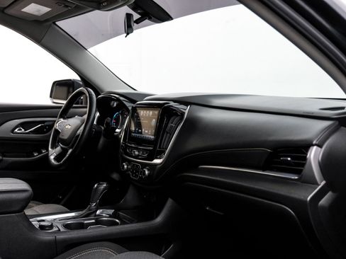 Used 2019 Chevrolet Traverse LT image 14
