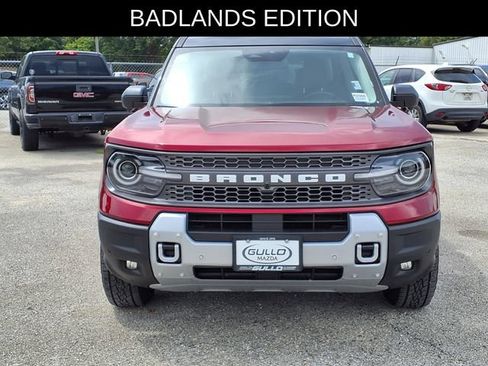 Used 2025 Ford Bronco Sport Badlands AWD/4WD image 4