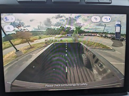 Used 2023 Ford F250 Lariat w/ Chrome Package image 36