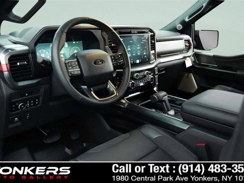Used 2025 Ford F150 Raptor image 25