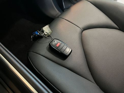 Used 2025 Toyota Grand Highlander FWD image 21