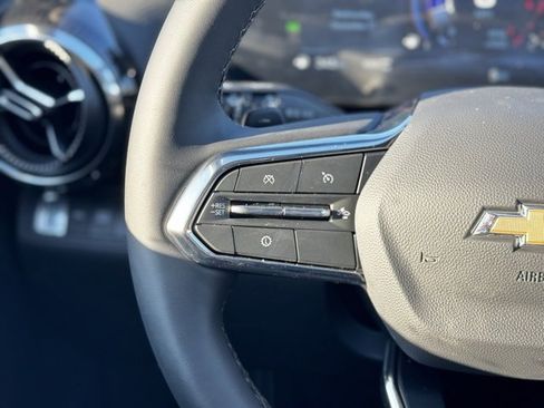 New 2026 Chevrolet Equinox LT image 24