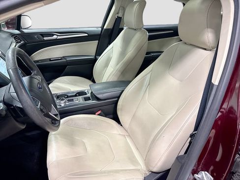 Used 2017 Ford Fusion Titanium FWD image 16