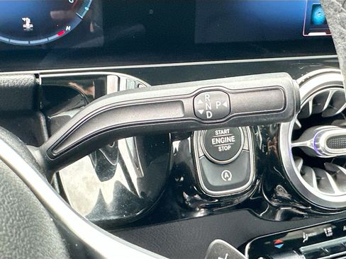 Used 2021 Mercedes-Benz GLA 250 image 16