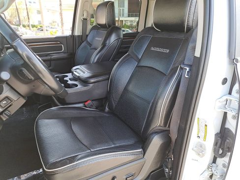Used 2023 RAM 2500 Laramie AWD/4WD image 17