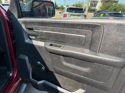 Used 2017 RAM 1500 Tradesman RWD image 5