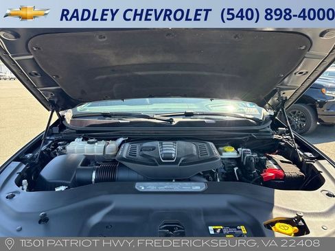 Used 2024 Jeep Grand Wagoneer L Series III AWD/4WD image 25