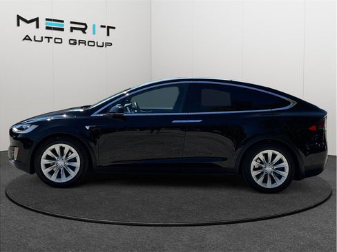 Used 2018 Tesla Model X 100D AWD/4WD image 5