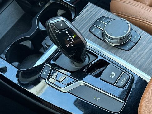 Used 2019 BMW X3 sDrive30i w/ Premium Package image 24