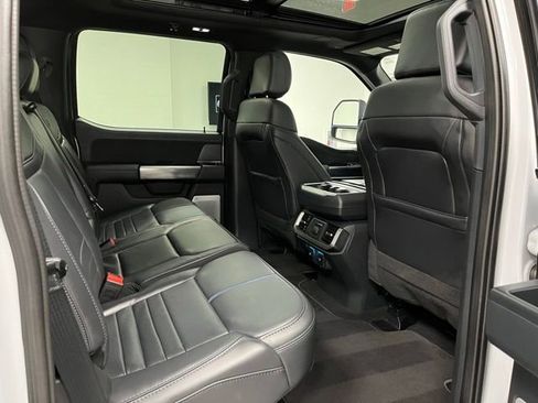 Used 2025 Ford F150 Platinum w/ FX4 Off-Road Package AWD/4WD image 52