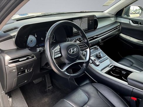 Used 2024 Hyundai Palisade SEL FWD image 18