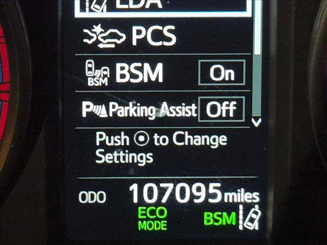 Used 2018 Toyota RAV4 XLE FWD image 10