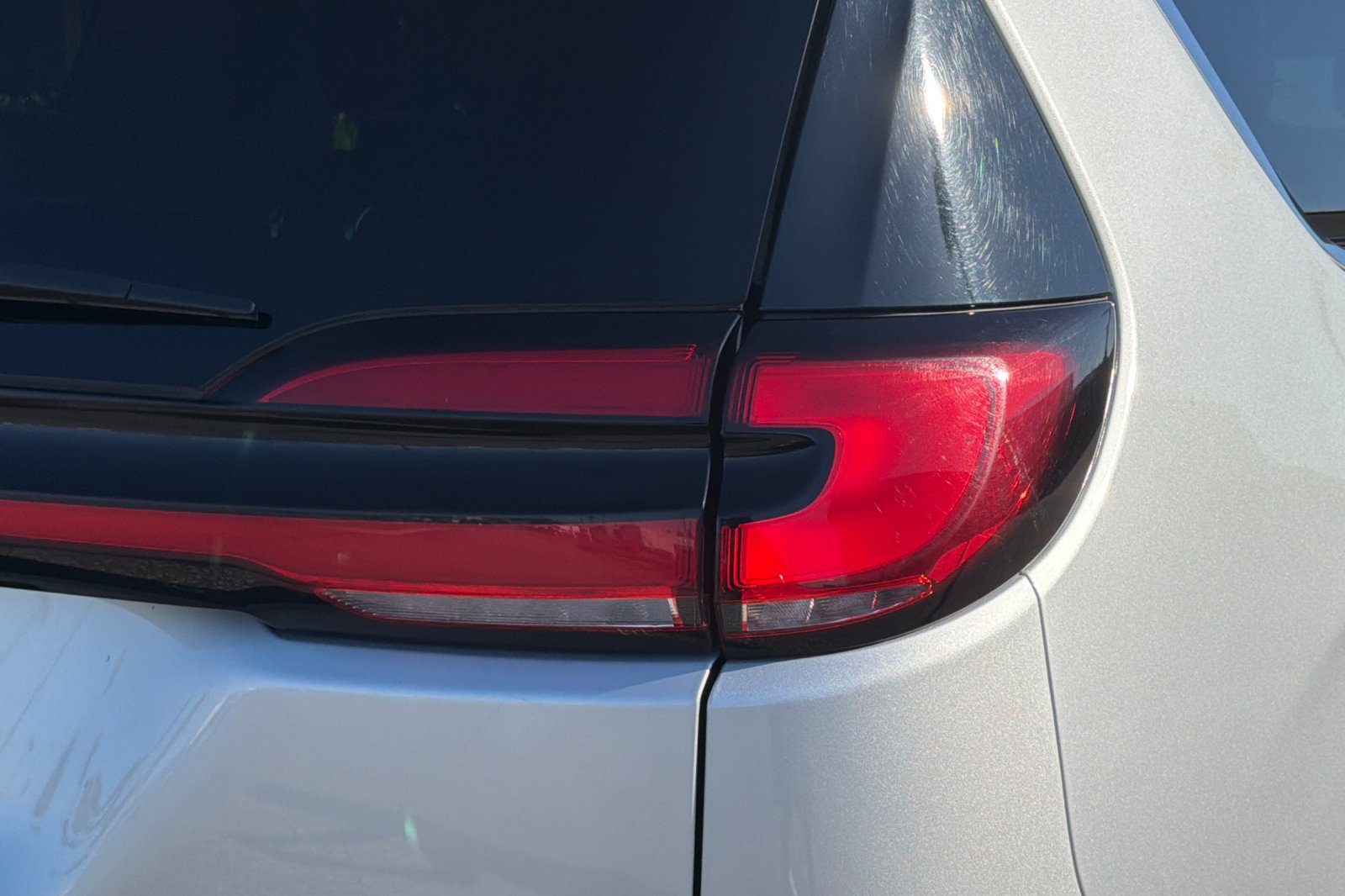 Used 2023 Chrysler Pacifica Touring-L FWD image 39