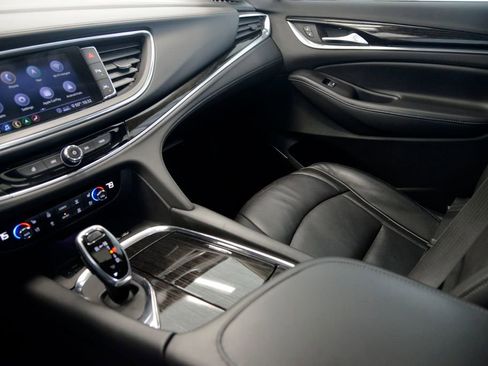 Used 2020 Buick Enclave Avenir w/ Trailering Package, 5000 lbs. AWD/4WD image 28