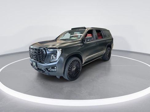 New 2026 GMC Yukon Denali w/ Sun & Power Step Package RWD image 4