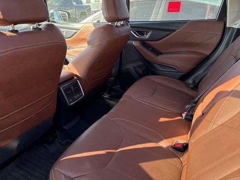 Used 2019 Subaru Forester Touring image 10