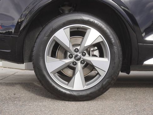 Used 2023 Audi Q5 2.0T Premium Plus image 34