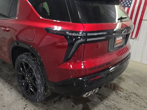 New 2026 Chevrolet Traverse RS image 7