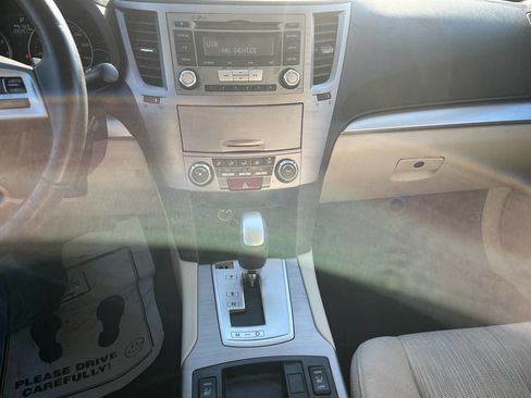 Used 2013 Subaru Legacy 2.5i Premium w/ All-Weather Pkg image 11