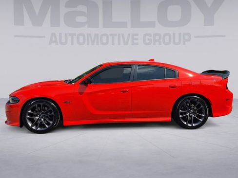 Used 2023 Dodge Charger Scat Pack w/ Plus Group RWD image 2