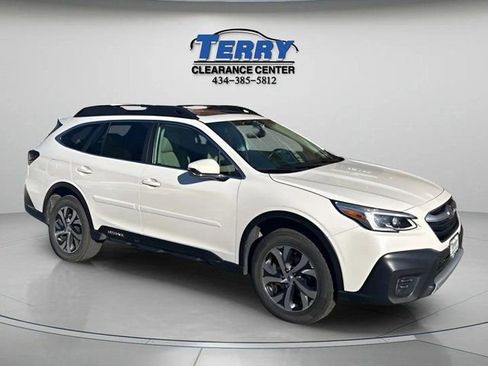 Used 2022 Subaru Outback Limited image 2