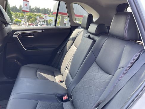 Certified 2021 Toyota RAV4 TRD Off-Road AWD/4WD image 13