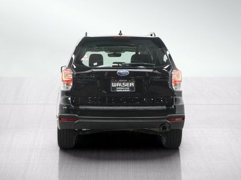 Used 2018 Subaru Forester 2.5i Premium w/ Popular Package #2A AWD/4WD image 4