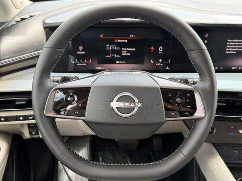 Used 2025 Nissan Murano SL AWD/4WD image 17