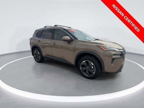 Certified 2024 Nissan Rogue SV w/ SV Premium Package AWD/4WD image 2