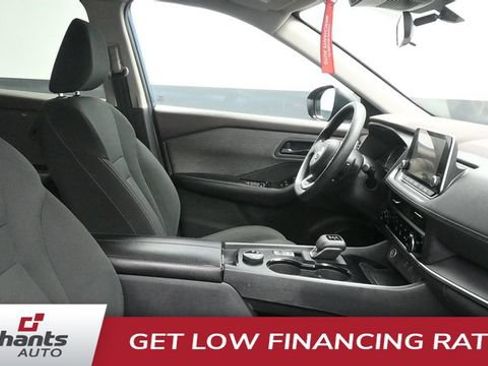 Used 2023 Nissan Rogue S AWD/4WD image 14