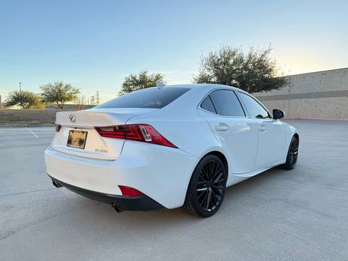 Used 2015 Lexus IS 250 image 5
