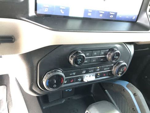 Used 2022 Ford Bronco Wildtrak AWD/4WD image 34