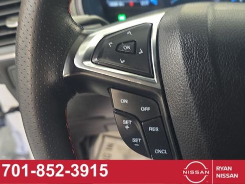 Used 2023 Ford Edge ST-Line image 22
