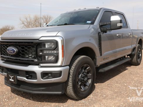 Used 2023 Ford F250 Lariat w/ Lariat Ultimate Package image 1