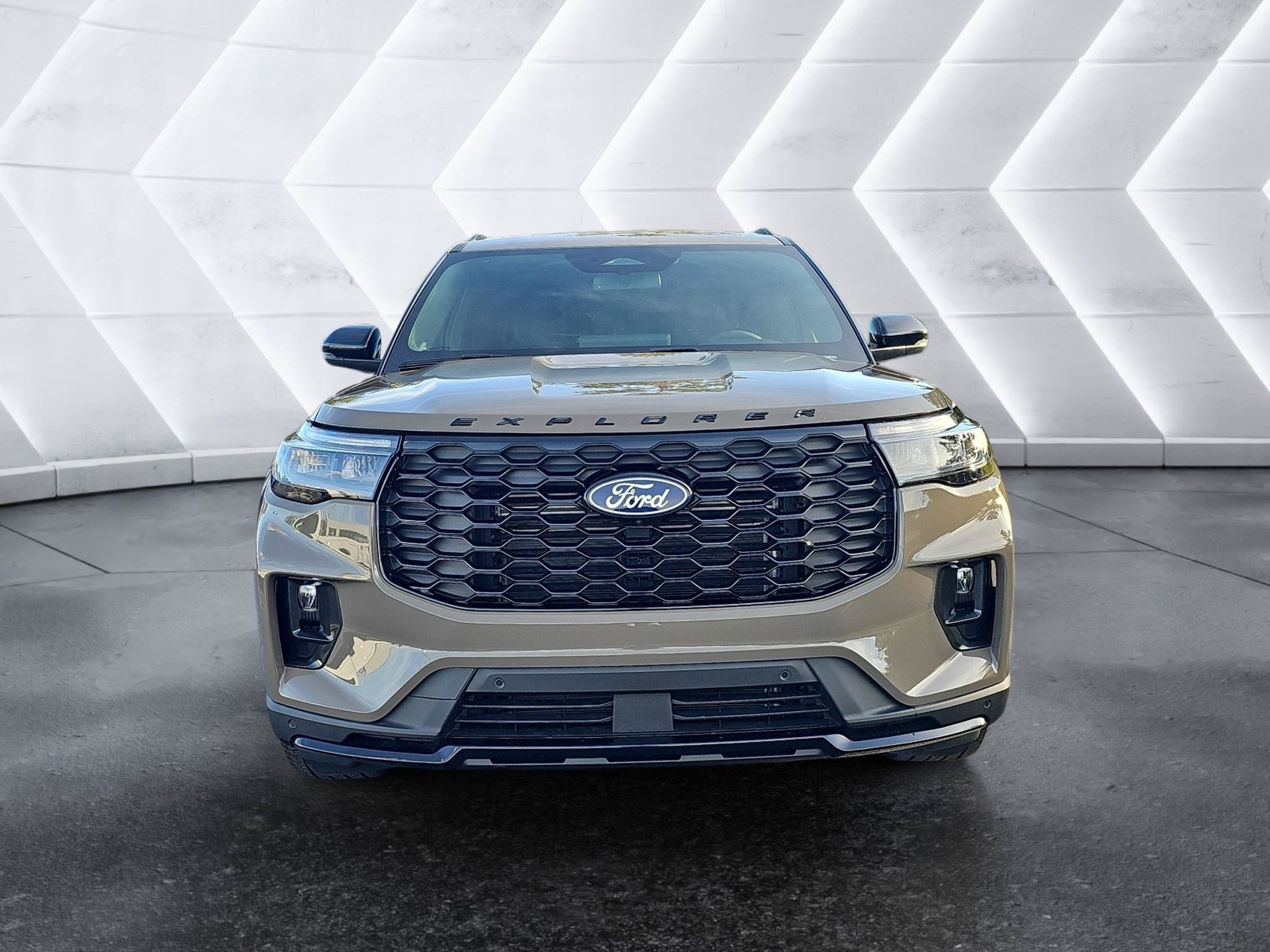 New 2027 Ford Explorer ST-Line w/ Premium Package RWD image 2