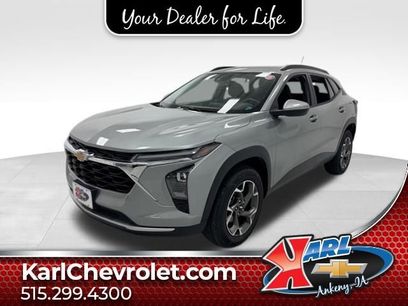 Certified 2024 Chevrolet Trax LT w/ Driver Confidence Package