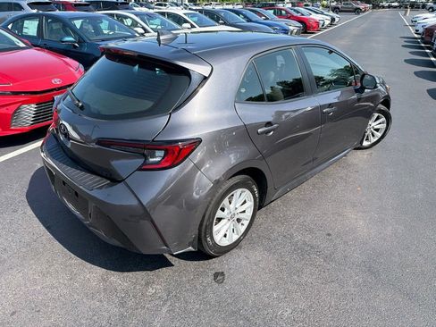 Used 2023 Toyota Corolla SE FWD image 5