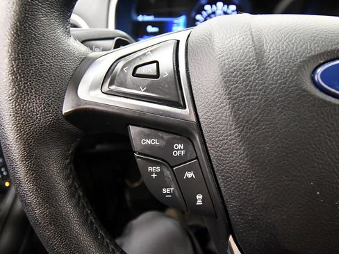 Used 2020 Ford Edge SEL w/ Convenience Package AWD/4WD image 17