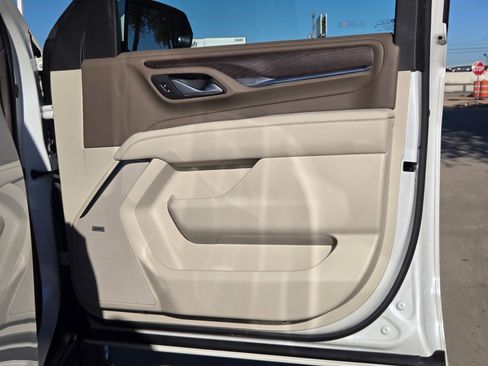 Certified 2024 GMC Yukon XL Denali w/ Max Trailering Package image 30