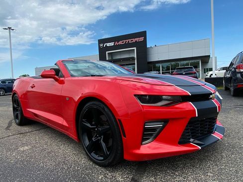 Used 2017 Chevrolet Camaro SS RWD image 17
