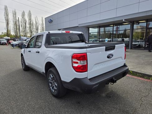 New 2025 Ford Maverick XLT w/ XLT Luxury Package image 7